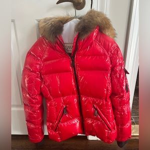 LARGE FUR RED GLOSSY SAM JACKET